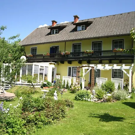 Appartement In Feld Am With Access *