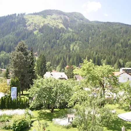 In Feld Am With Access * Feld am See