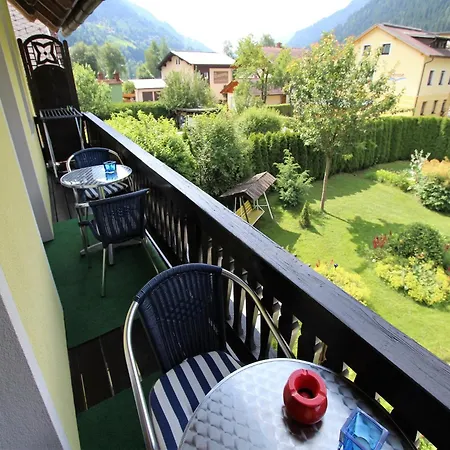 In Feld Am By Brennsee *