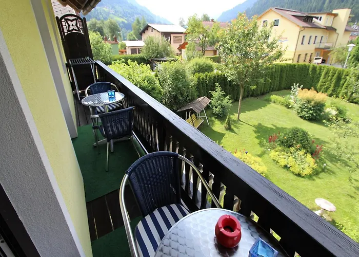 In Feld Am By Brennsee *