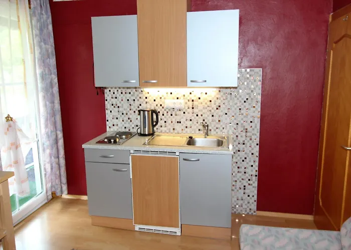 In Feld Am By Brennsee Feld am See